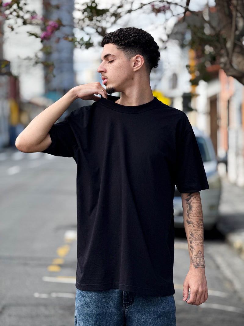 Camiseta Oversized Preta