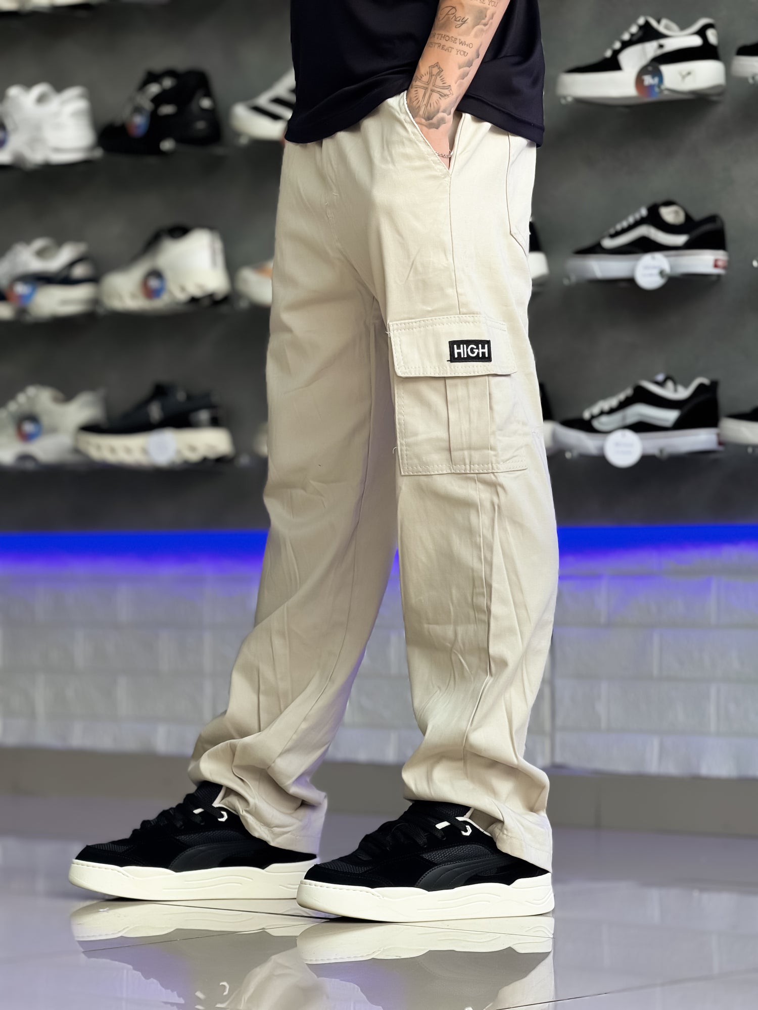 Calça Cargo Bege
