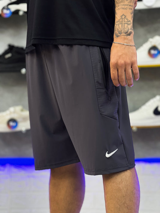 Bermuda Dri-Fit NK Cinza
