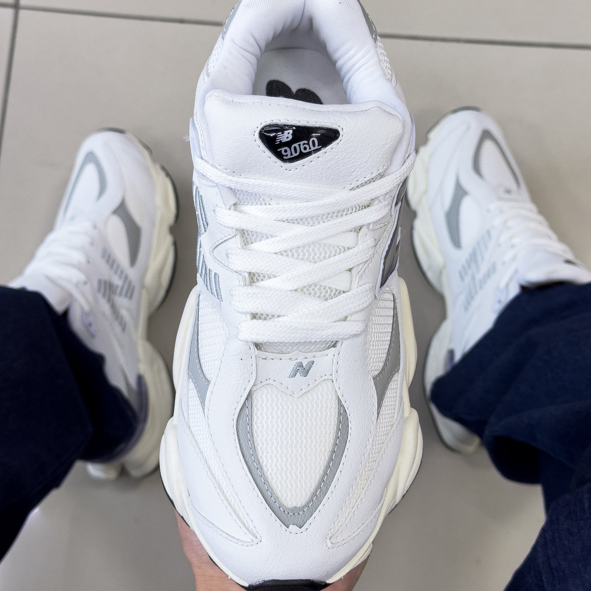 NB 9060 Branco/Cinza Premium