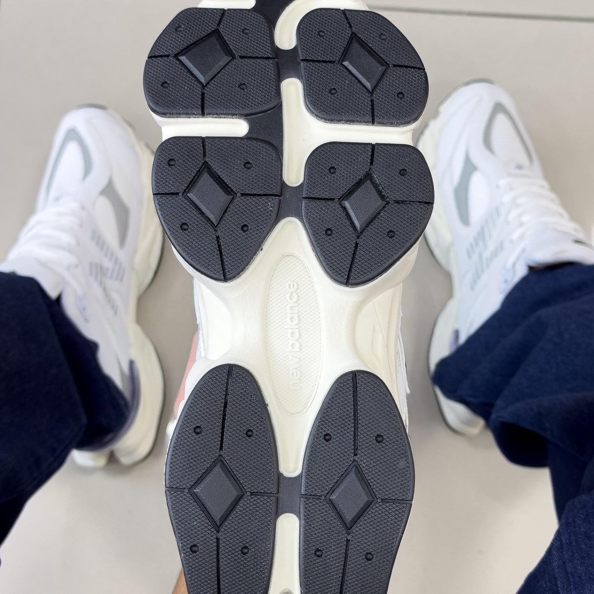 NB 9060 Branco/Cinza Premium