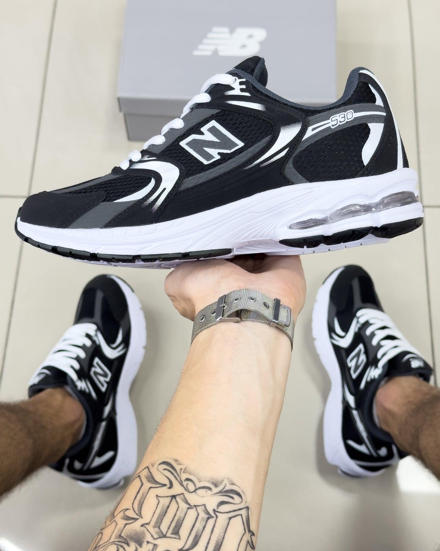 NB 530 Preto/Branco Premium