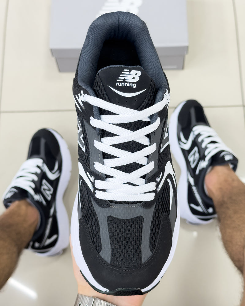 NB 530 Preto/Branco Premium