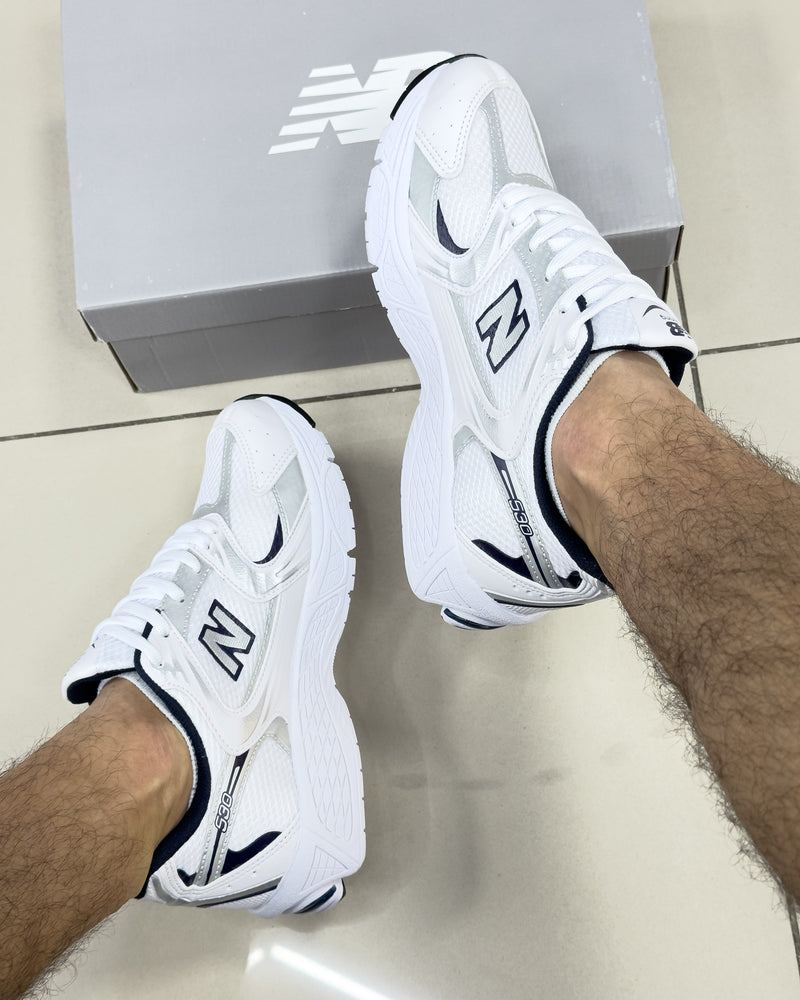 NB 530 Branco/Azul Marinho Premium