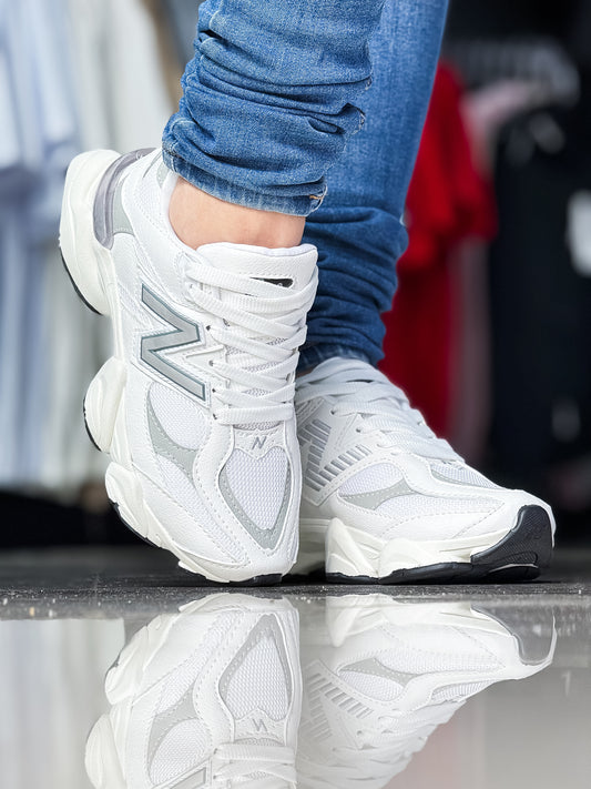 NB 9060 Branco/Cinza Premium