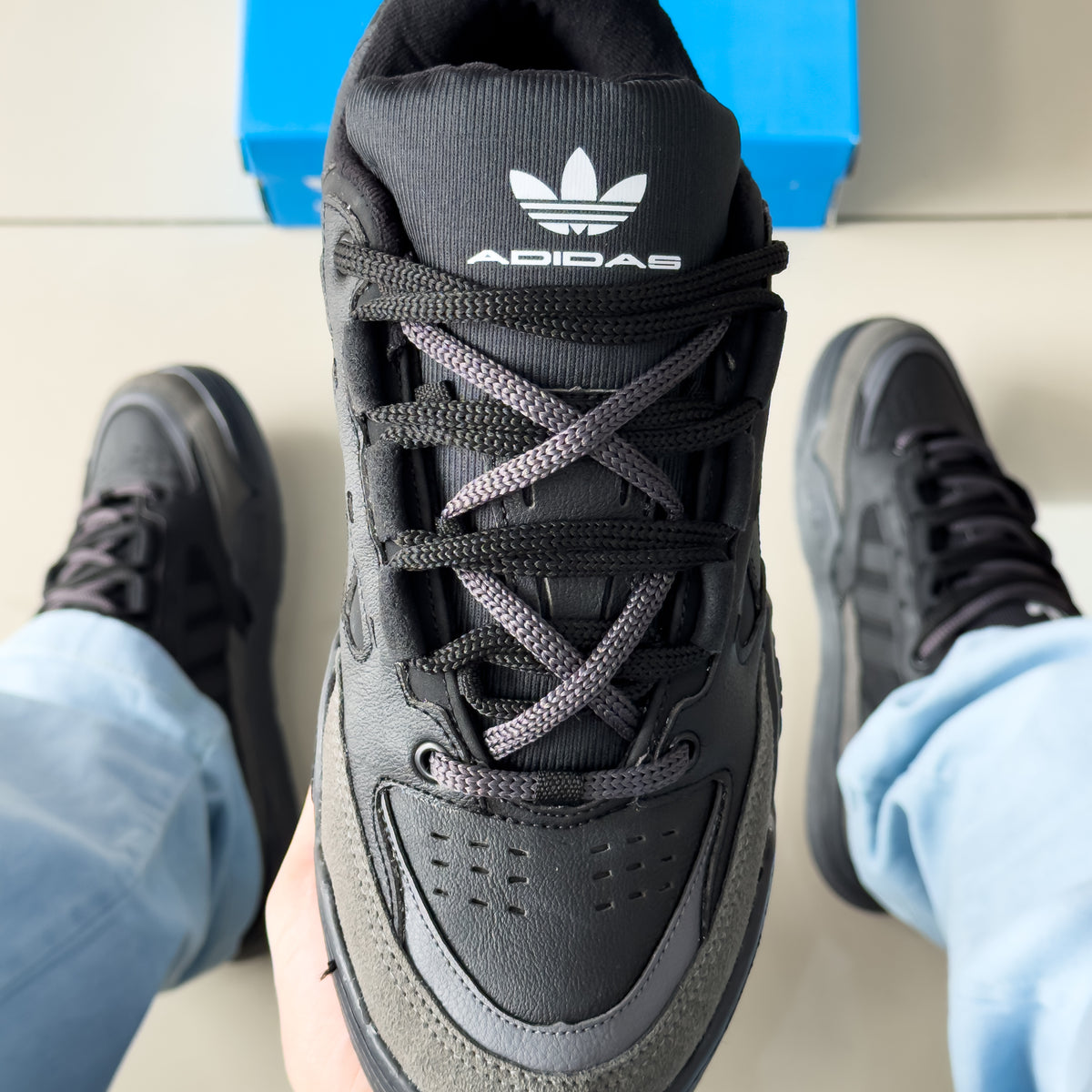 Adi2000 Grafite/Preto Premium