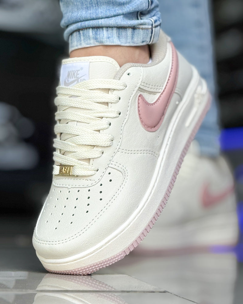 Air Force 1 Bege/rosa Premium