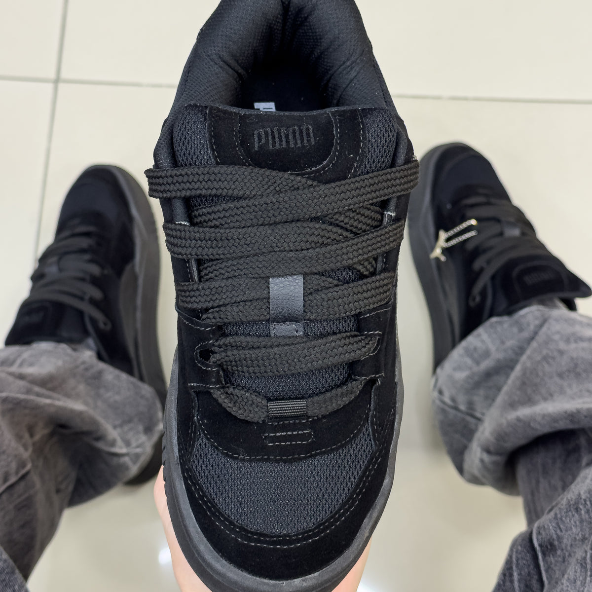 180 All Black Premium