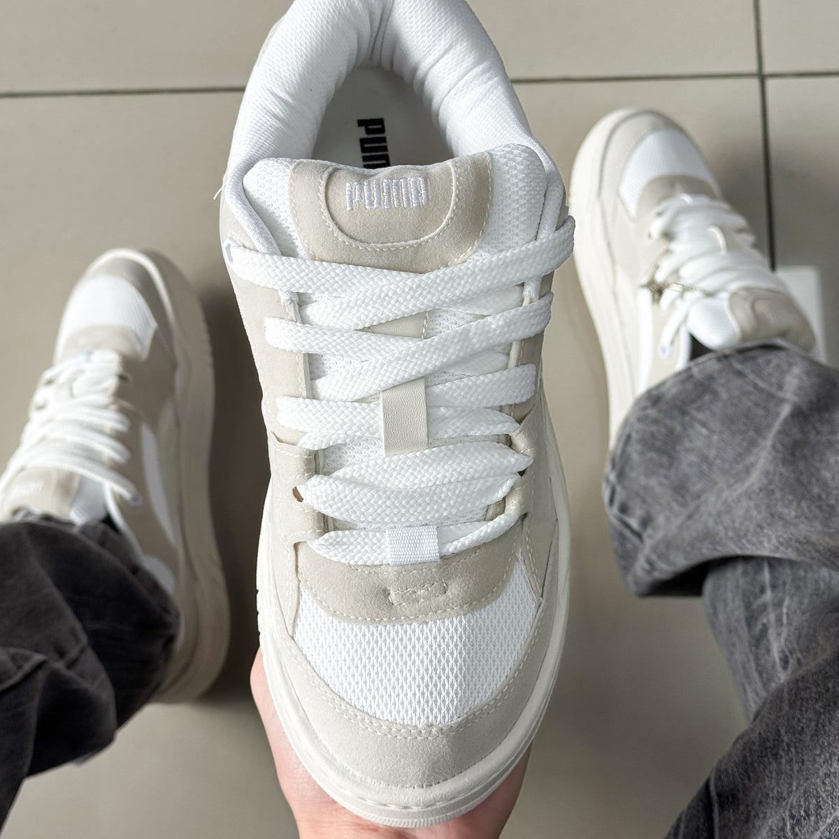 180 Off White Premium