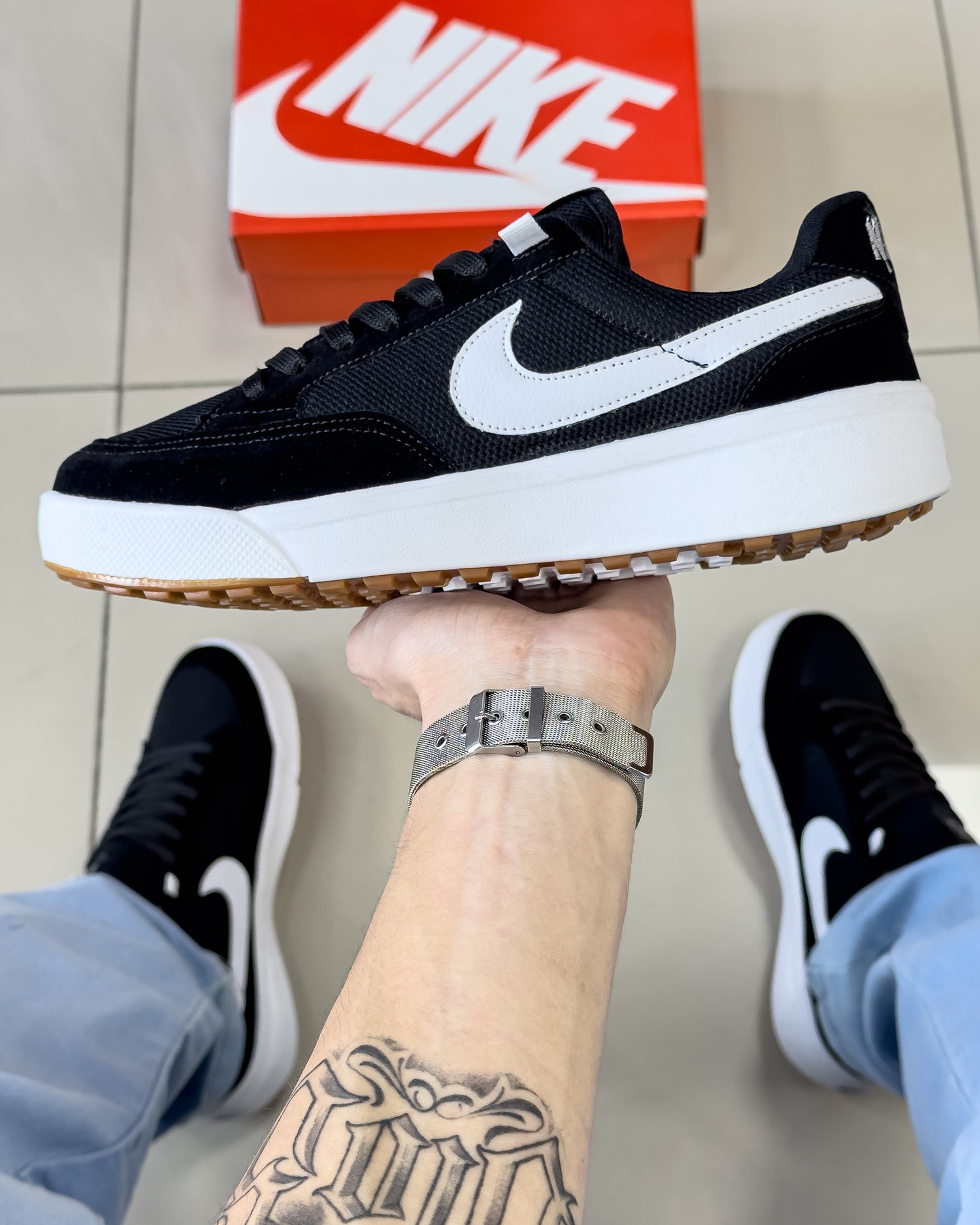 SB Adversary Preto/Branco