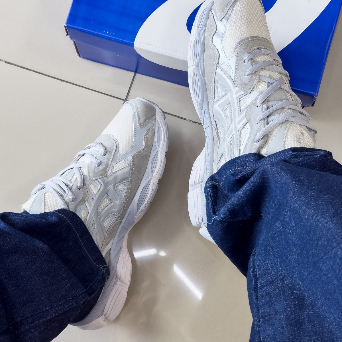 Asics Nyc Prata Premium