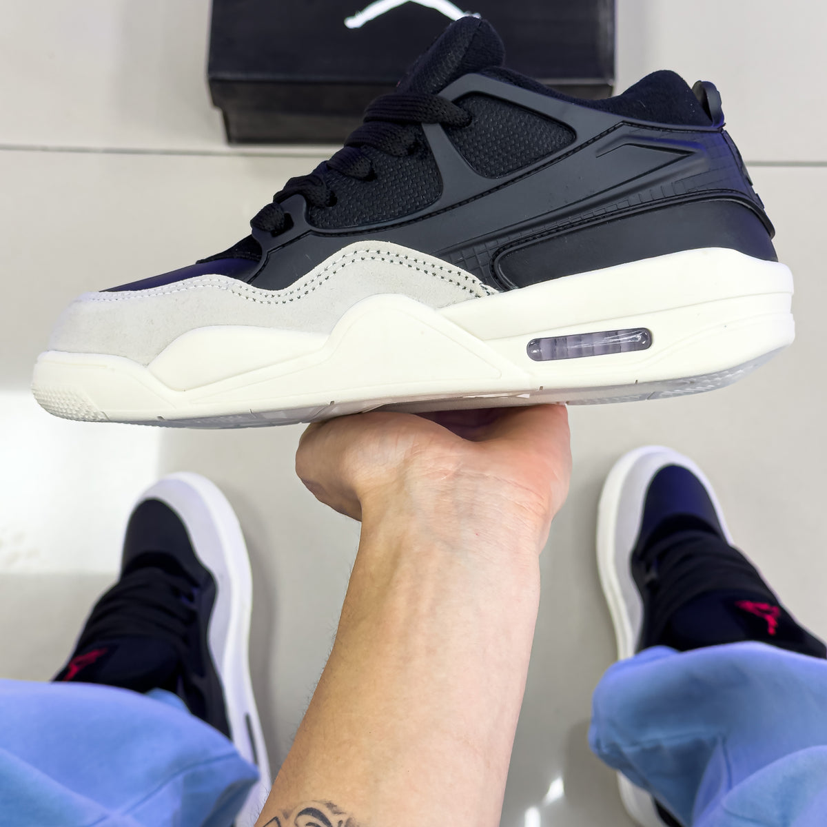 Air Jordan 4 RM Preto Bege Premium