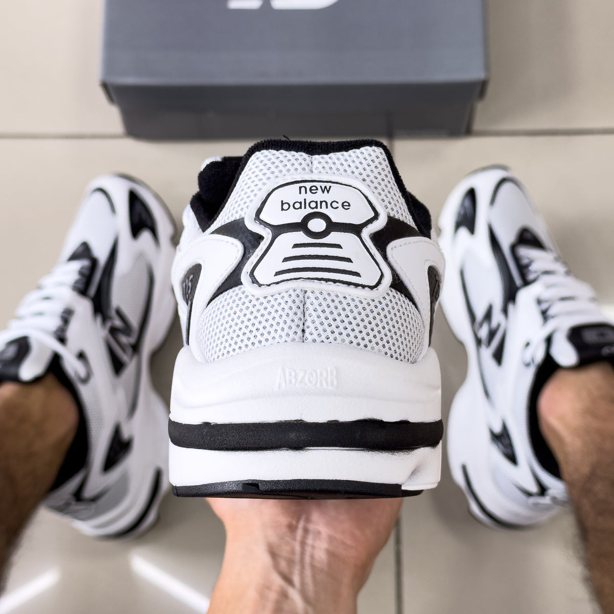 NB 725 Branco/Preto Premium