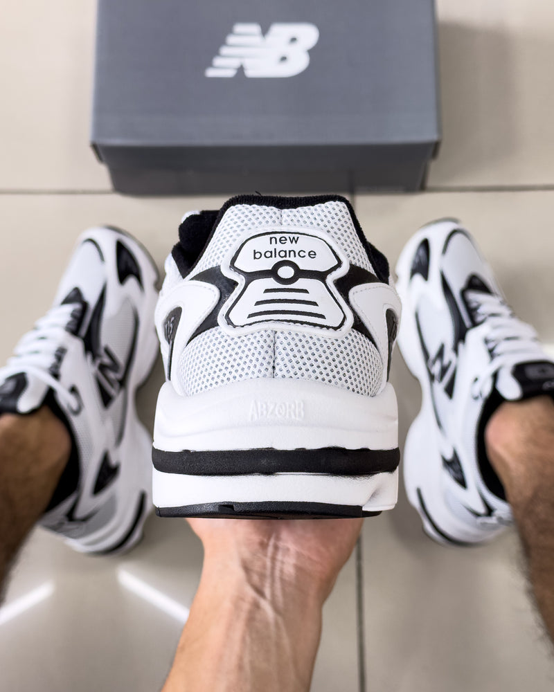 NB 725 Branco/Preto Premium