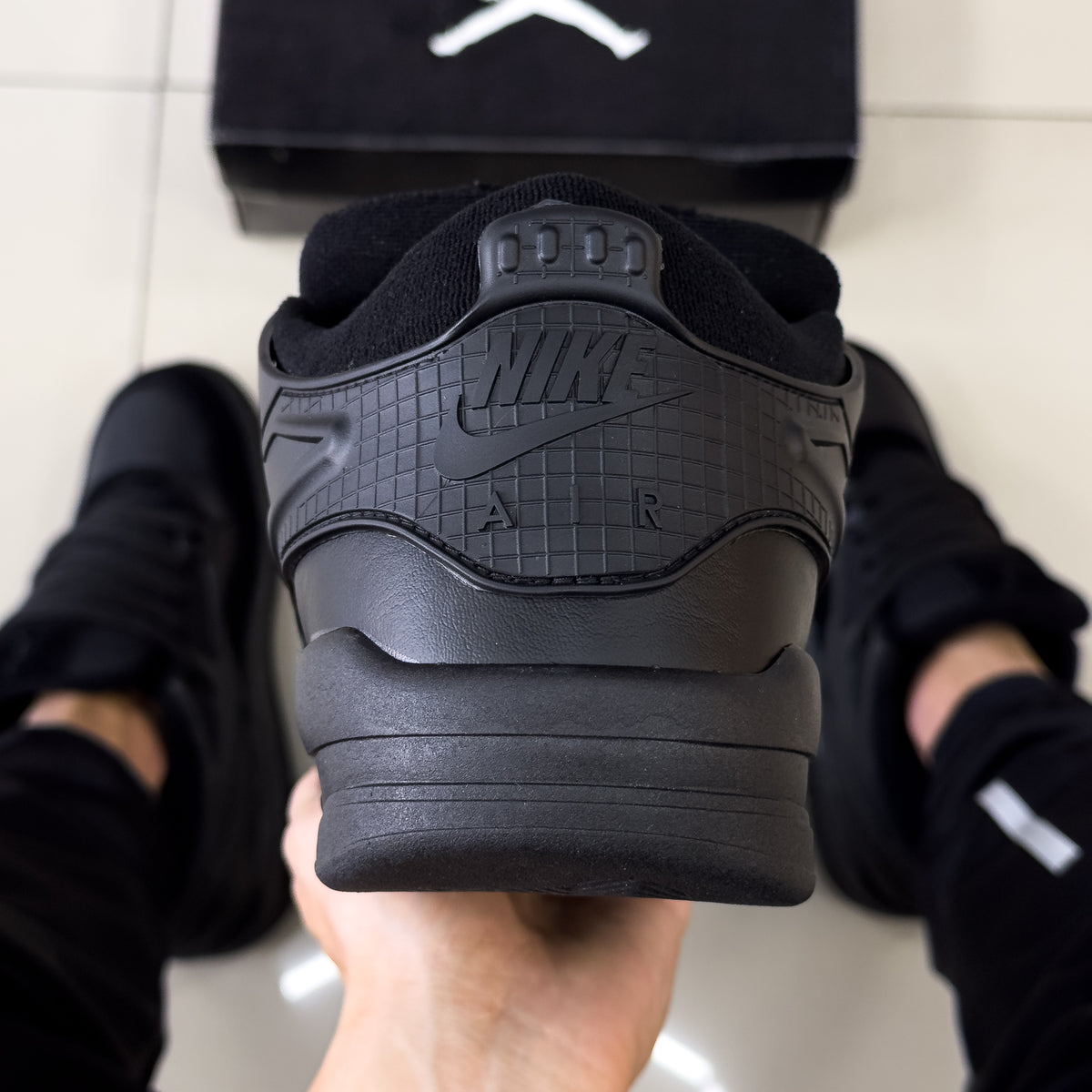 Air Jordan 4 RM Preto Premium