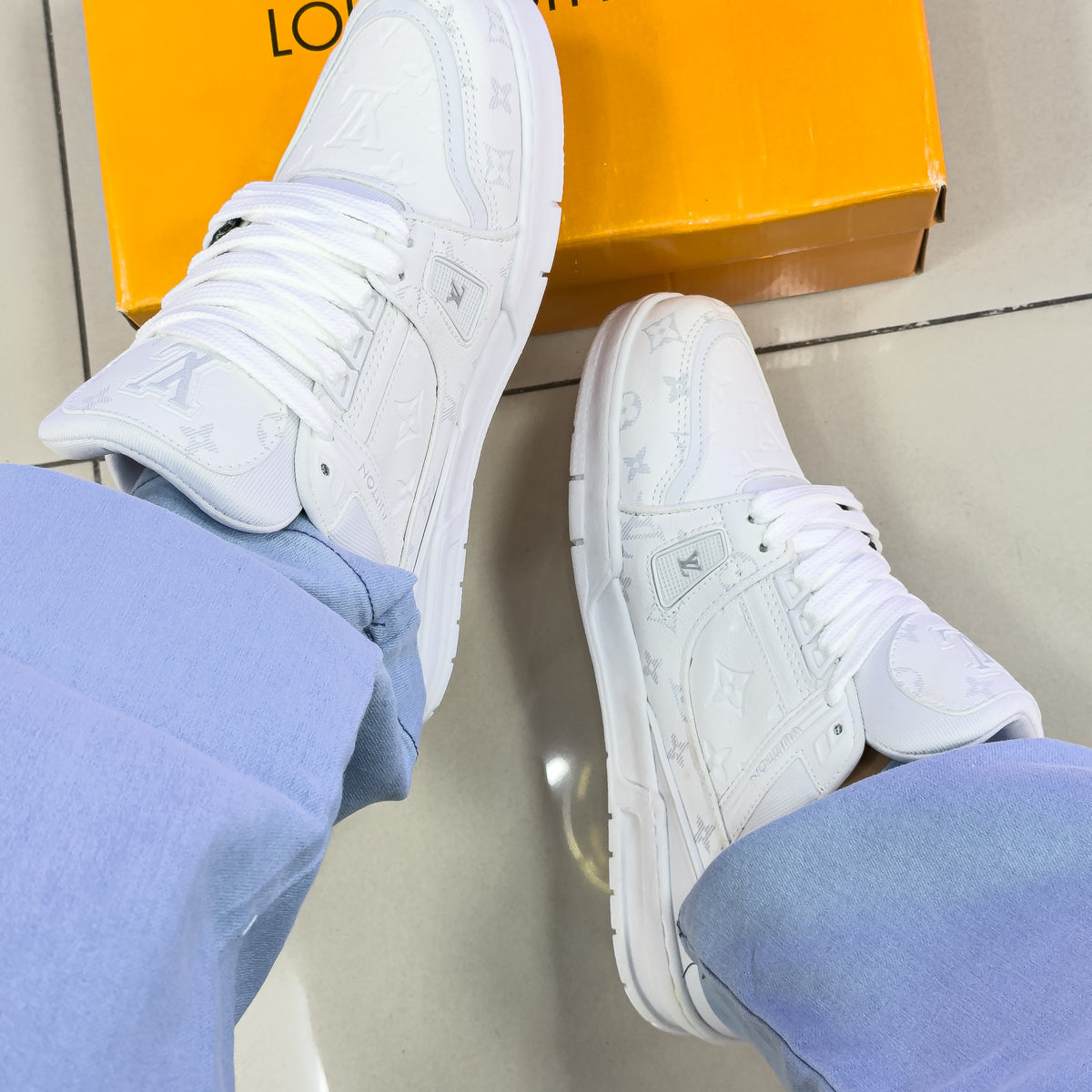 LV Trainer Branco premium