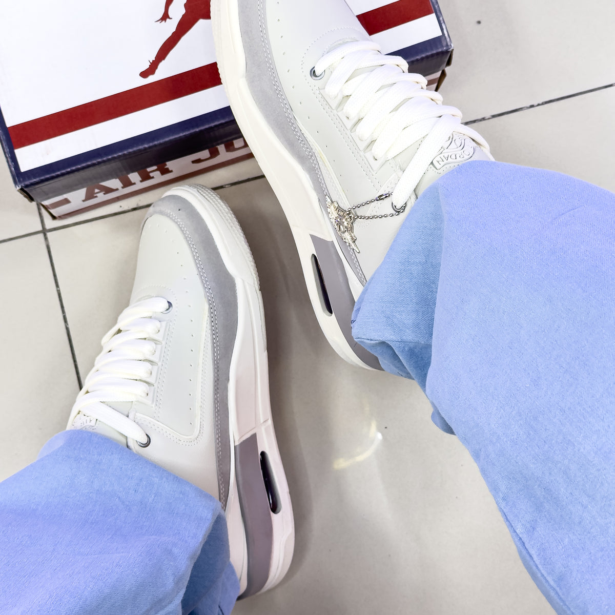 Air Jordan 2 Bege Premium