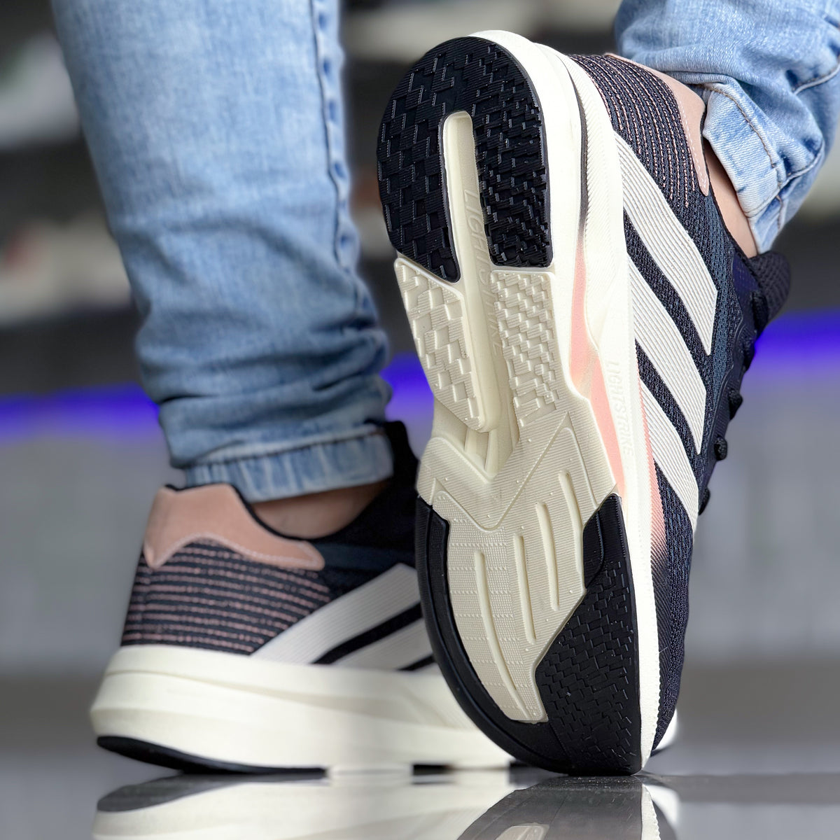 Adizero Duramo Preto/Rosa Premium