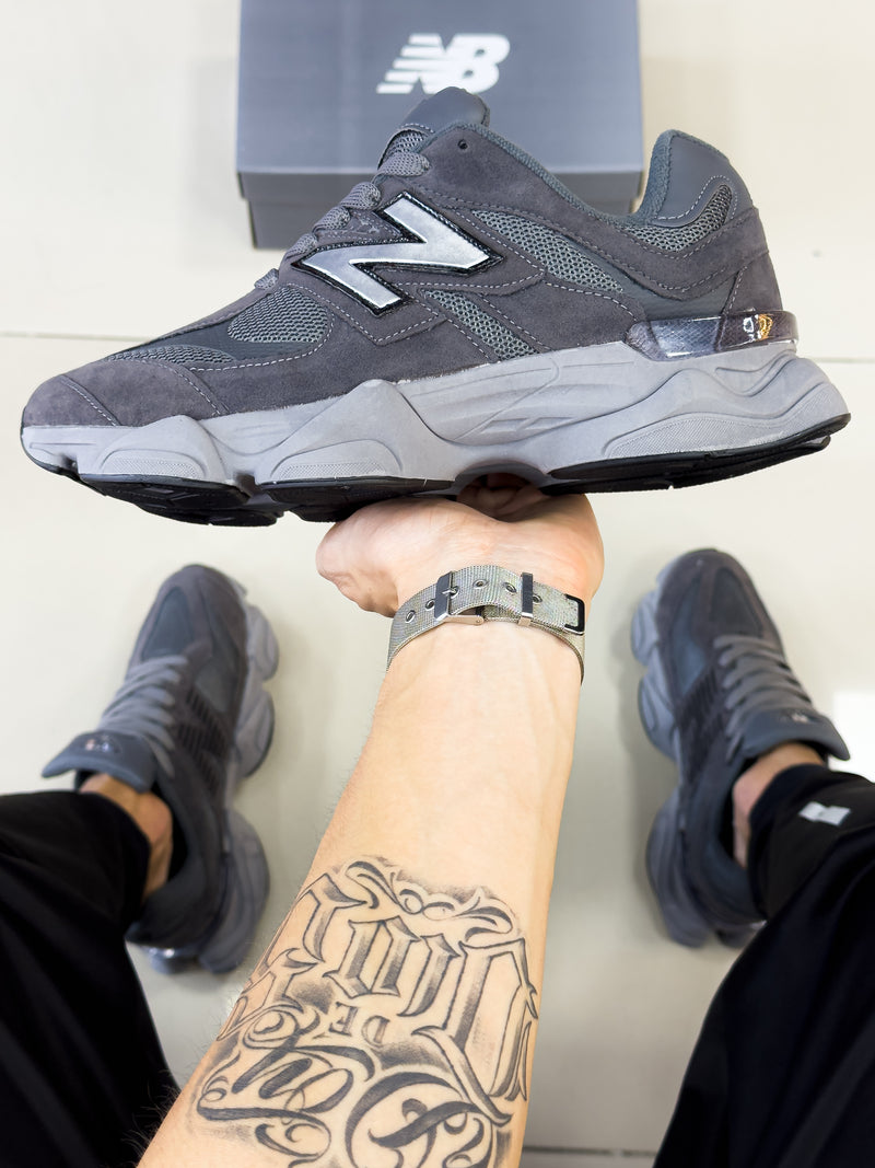 NB 9060 Cinza Escuro Premium