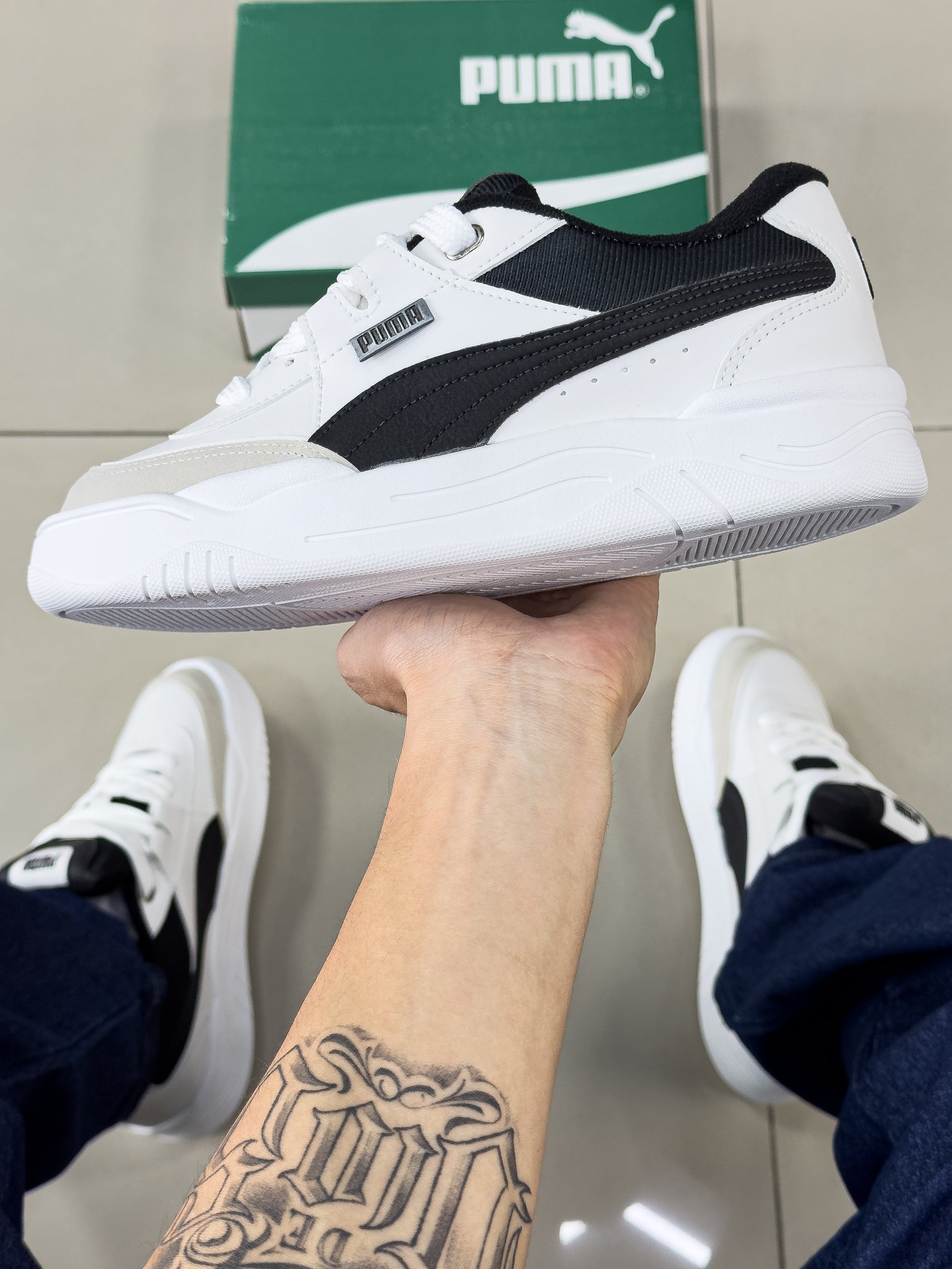 180 Reverse Branco/Preto Premium