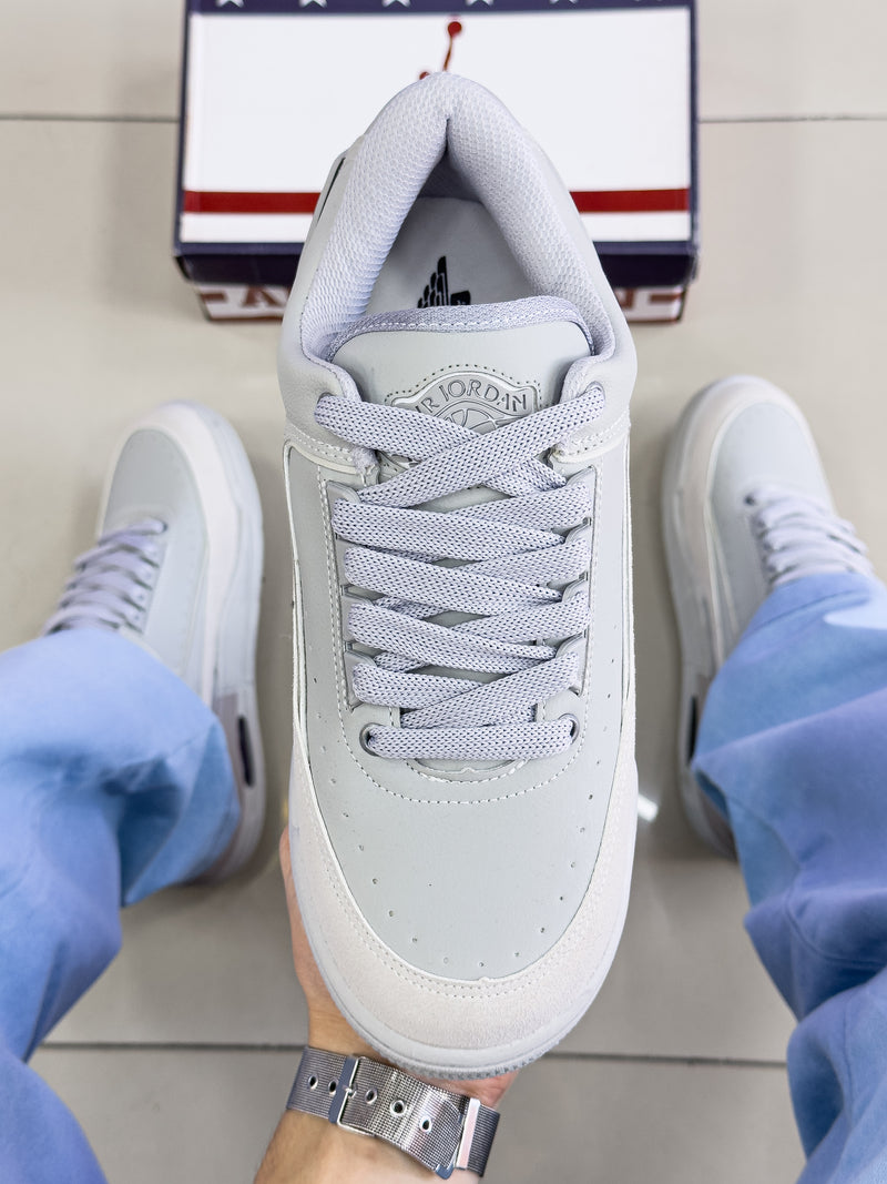 Air Jordan 4 RM Cinza Premium