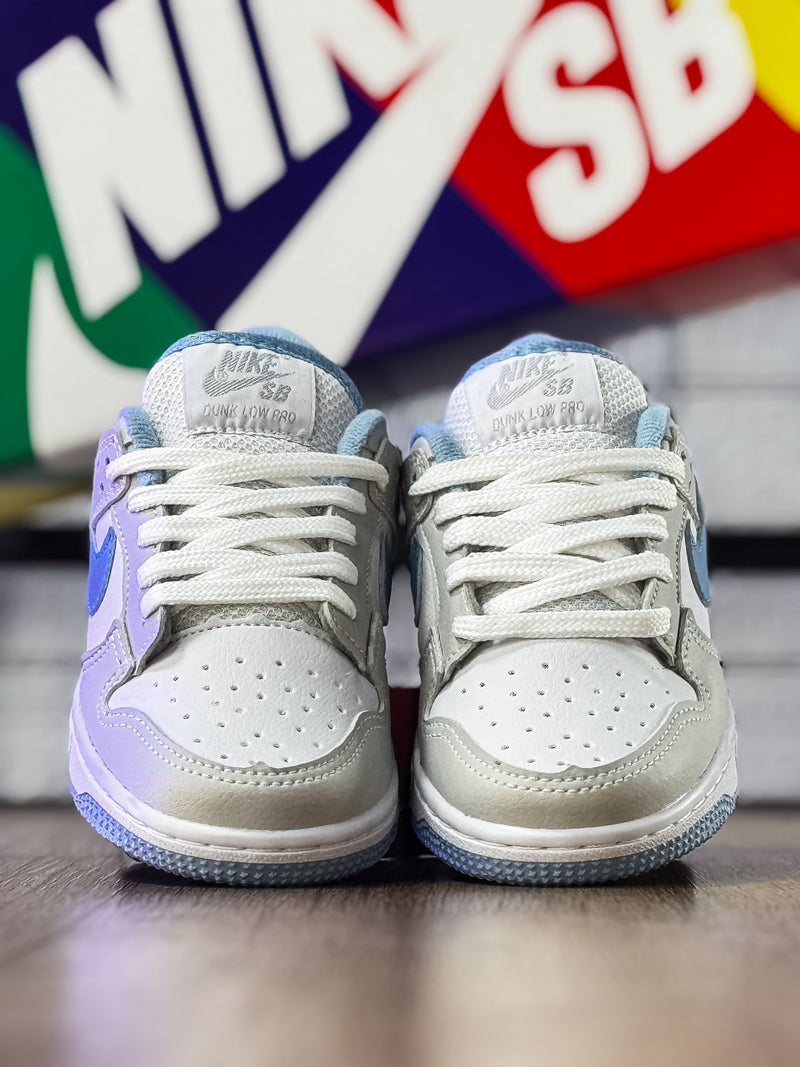 Dunk Low Cinza/Azul Infantil
