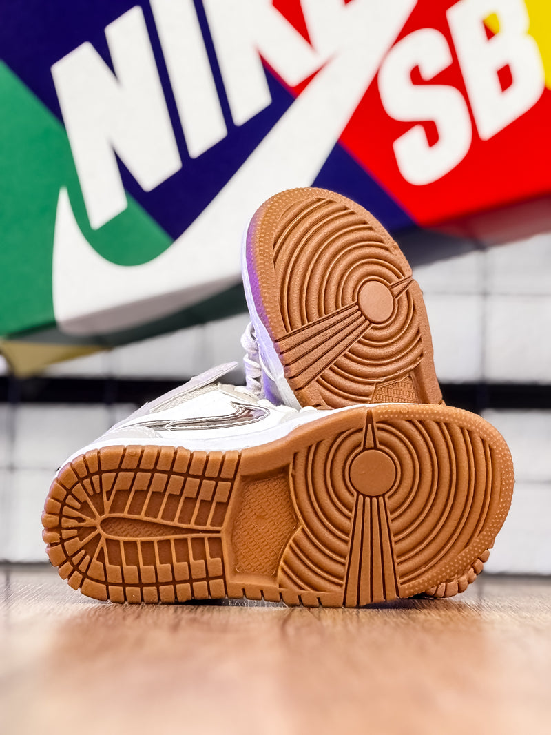 Air Jordan 1 Dourado Infantil