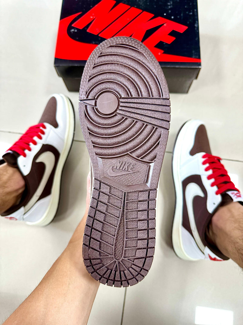 Jordan Low Travis Scott Reverse Mocha