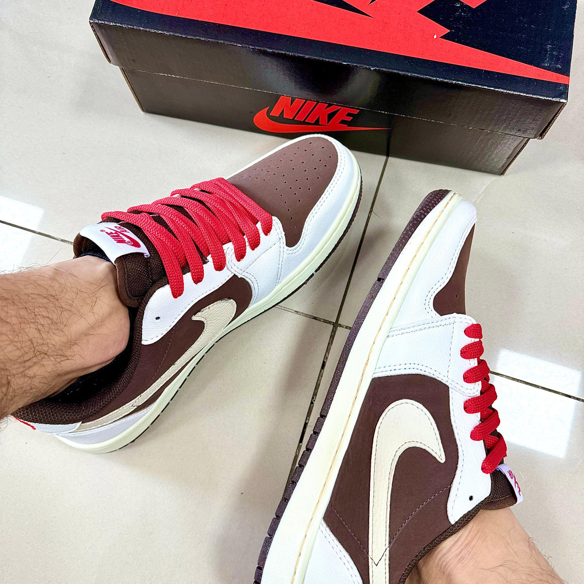 Jordan Low Travis Scott Reverse Mocha