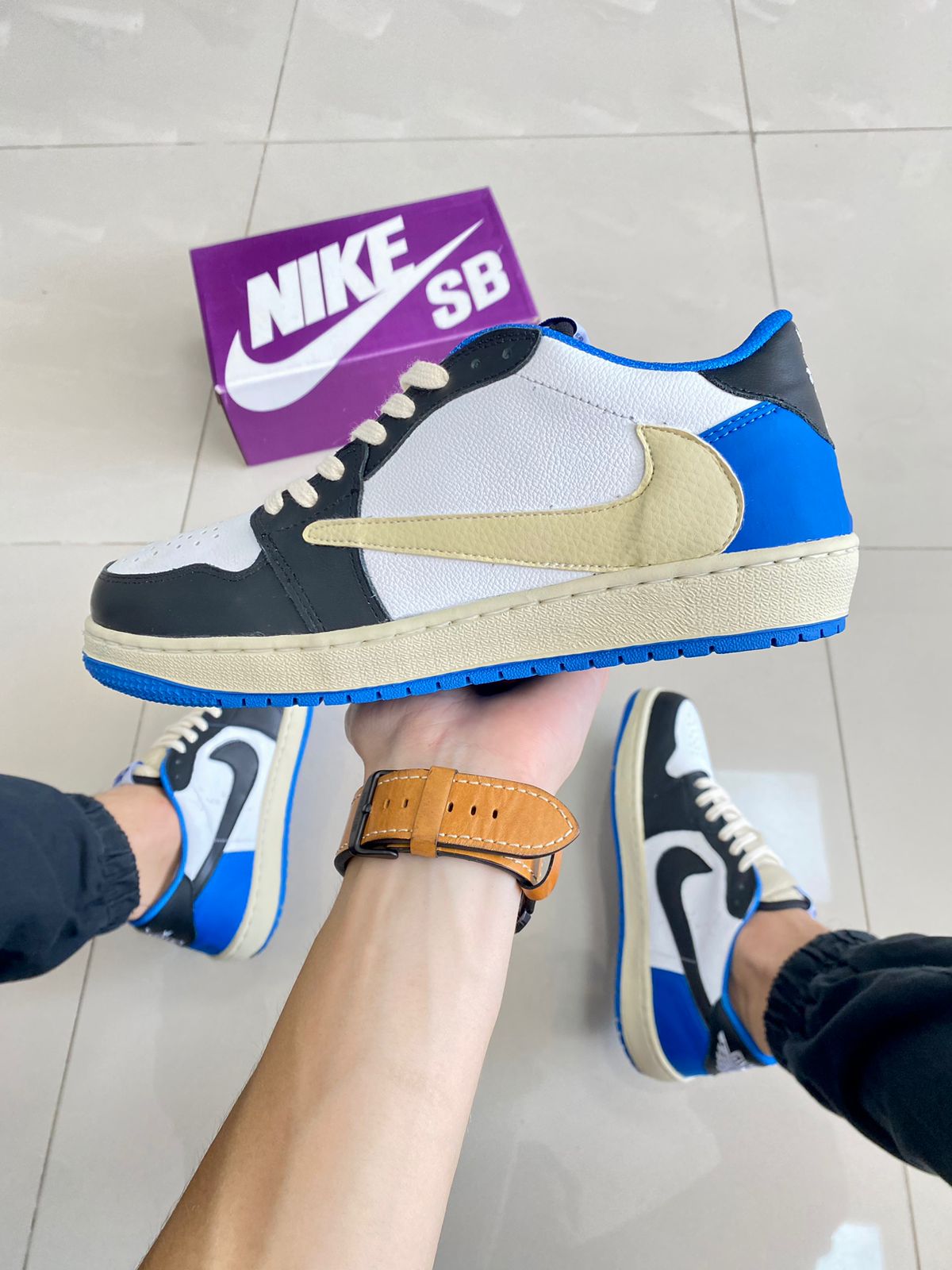 Air Jordan Low Travis Fragment Premium