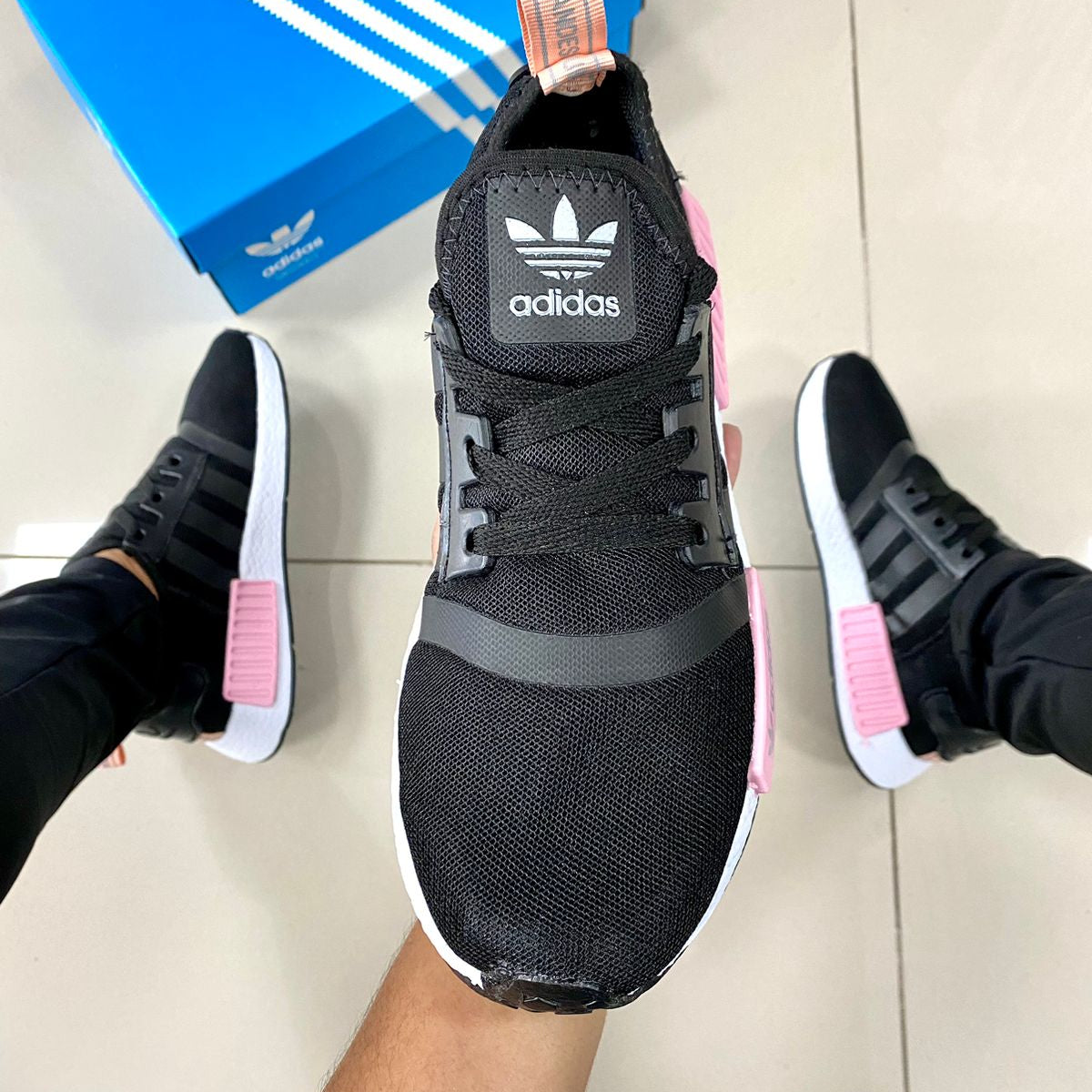 NMD Preto/Rosa