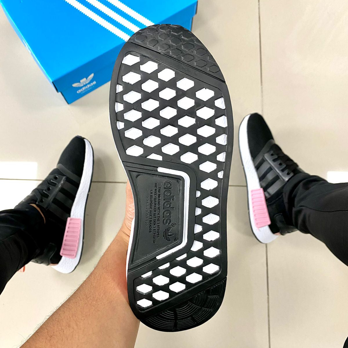 NMD Preto/Rosa