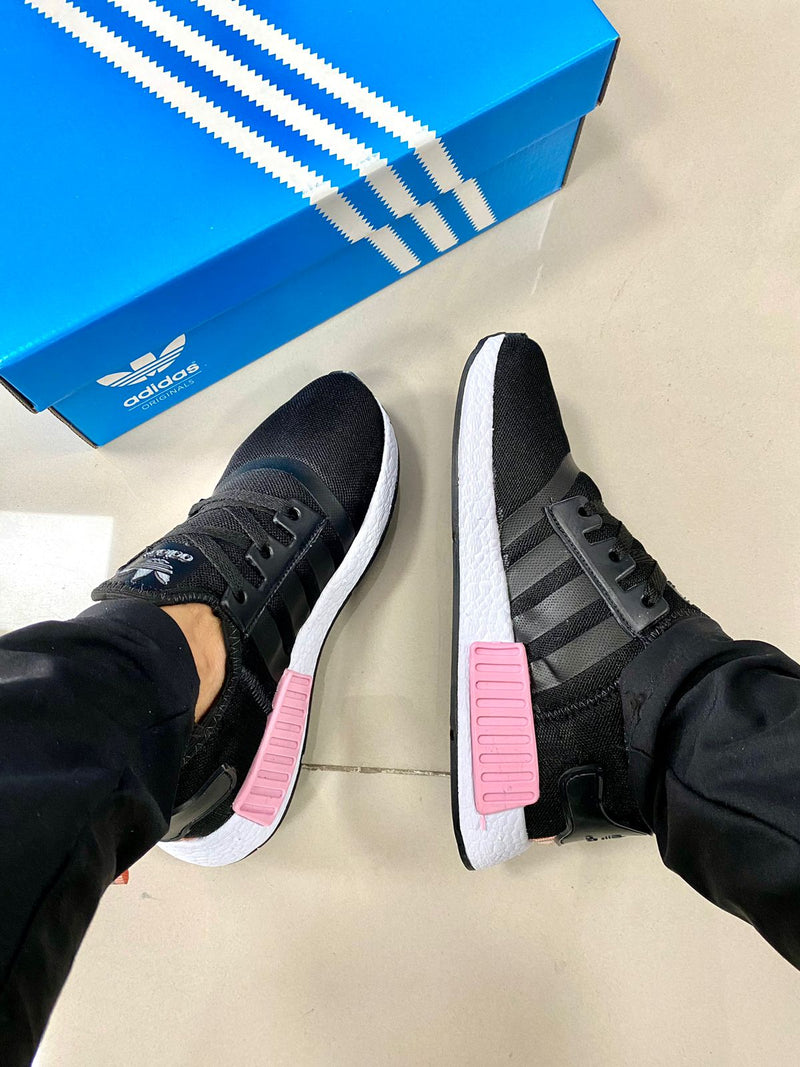 NMD Preto/Rosa
