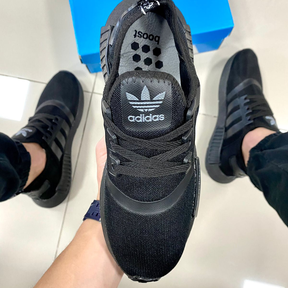 NMD Preto
