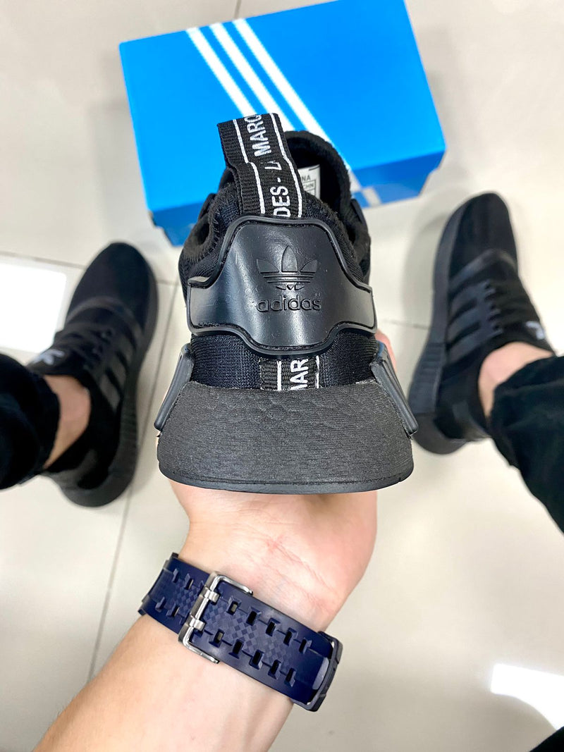 NMD Preto