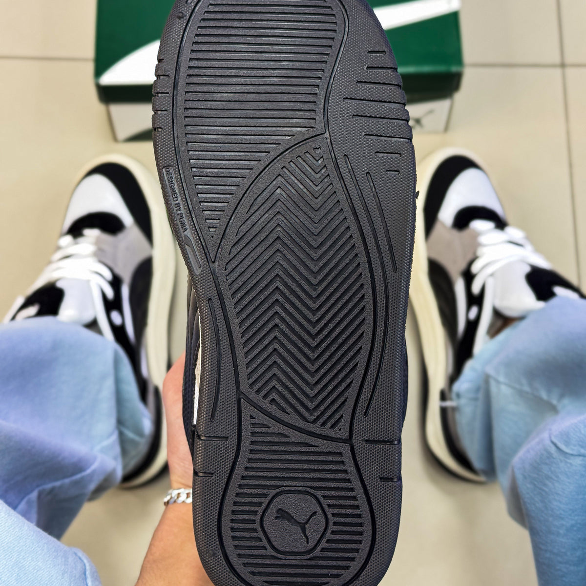 180 Preto/Branco Premium