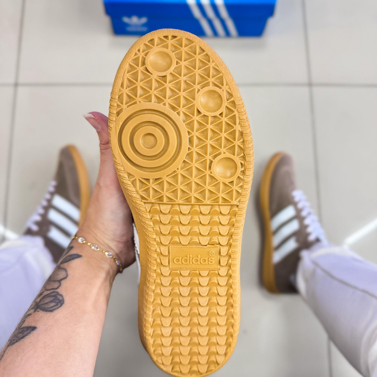 Samba Bege Premium