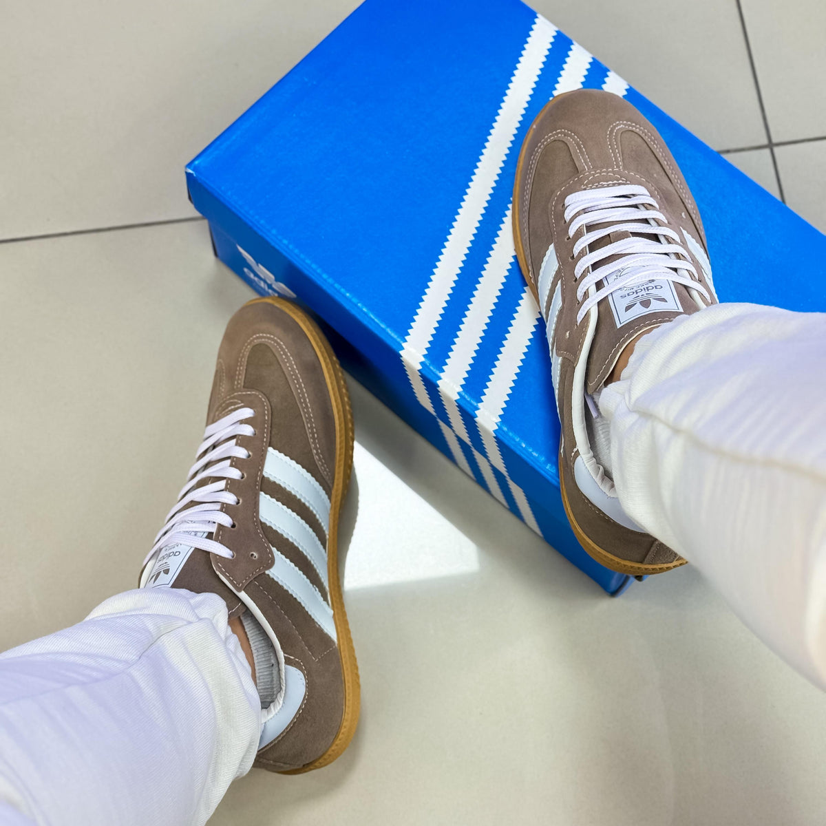 Samba Bege Premium