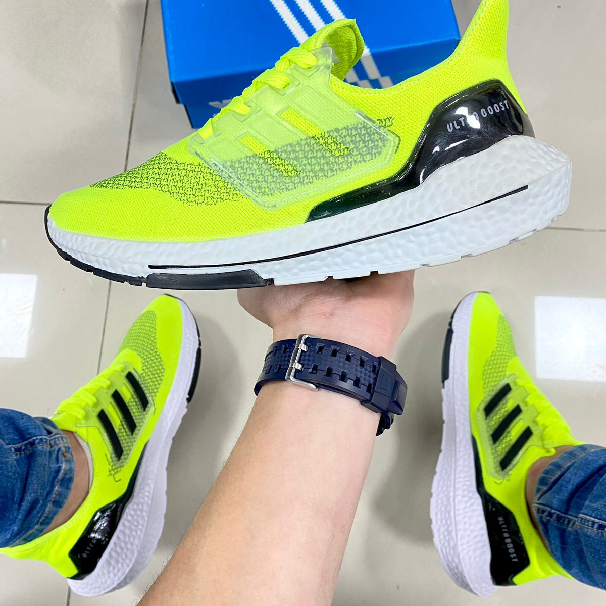 Ultra Boost Verde Neon