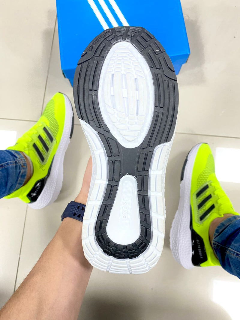 Ultra Boost Verde Neon