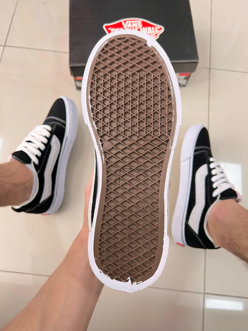 KINU School Preto/Branco Premium