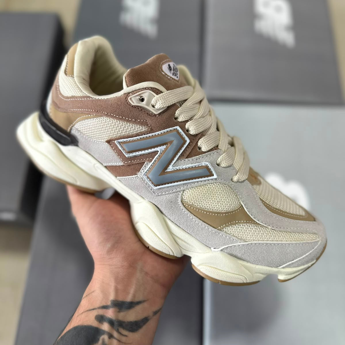 NB 9060 Bege/Castor Premium