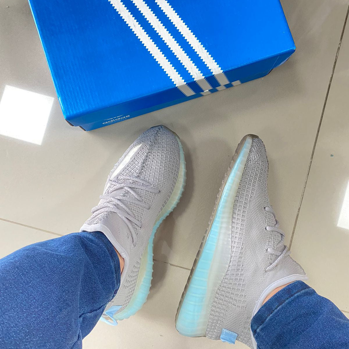 Yeezy Boost Cinza/Azul Premium