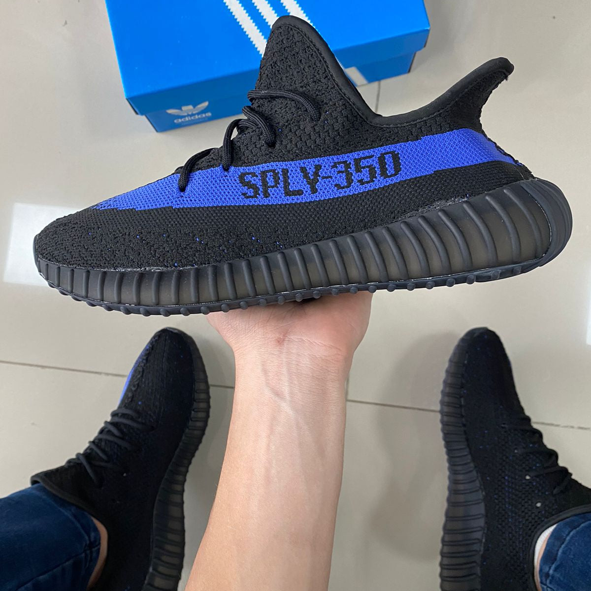 Yeezy Boost Preto/Azul Premium
