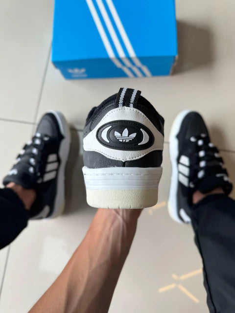 Adi2000 Preto/Branco Premium