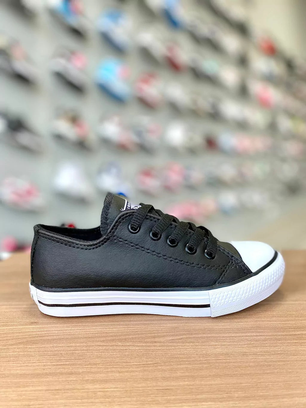 All Star Couro Preto Infantil