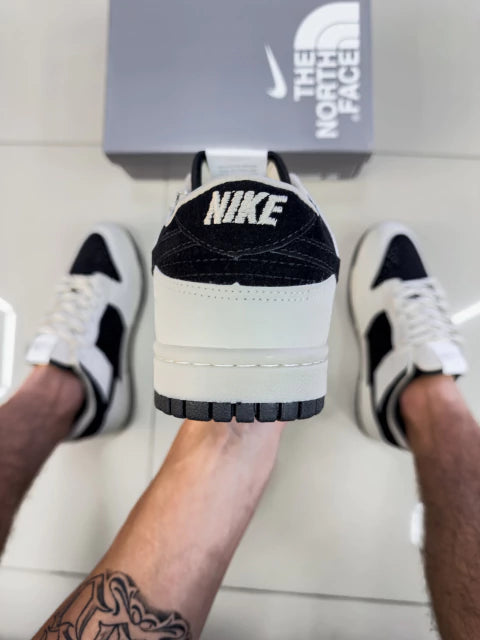 Dunk Low Bege/Preto Premium