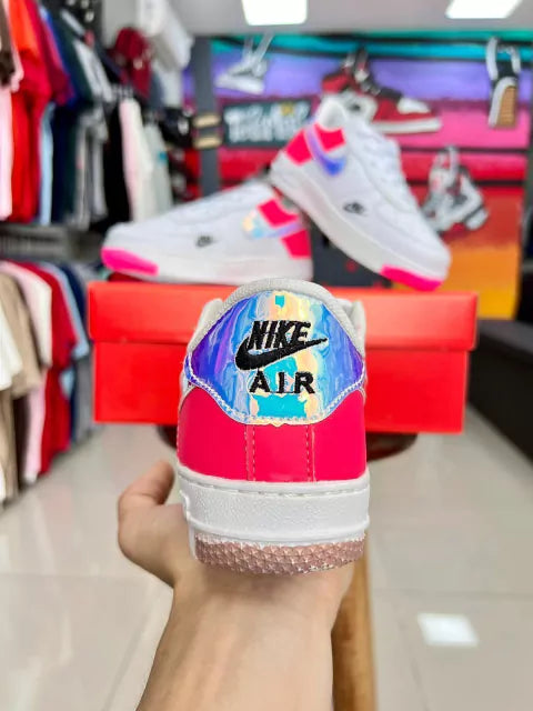 Air Force 1 Holográfico Branco/Rosa Infantil