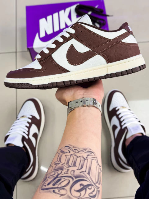 Dunk Low Cacau (Branco/Marrom) Premium