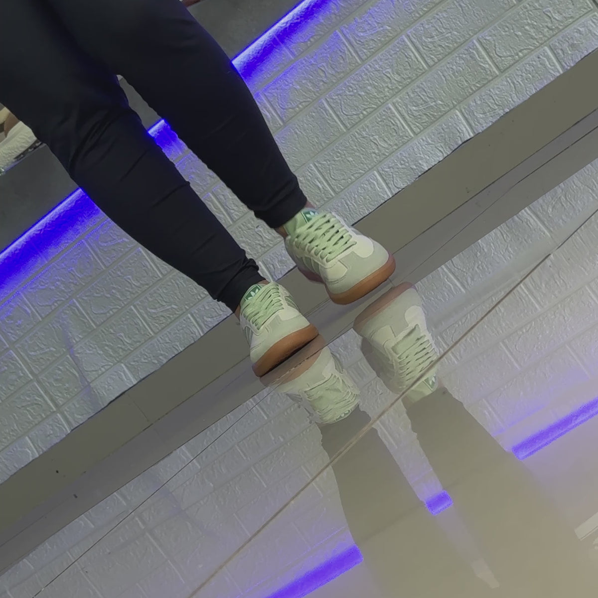 Samba Bege/Verde Premium